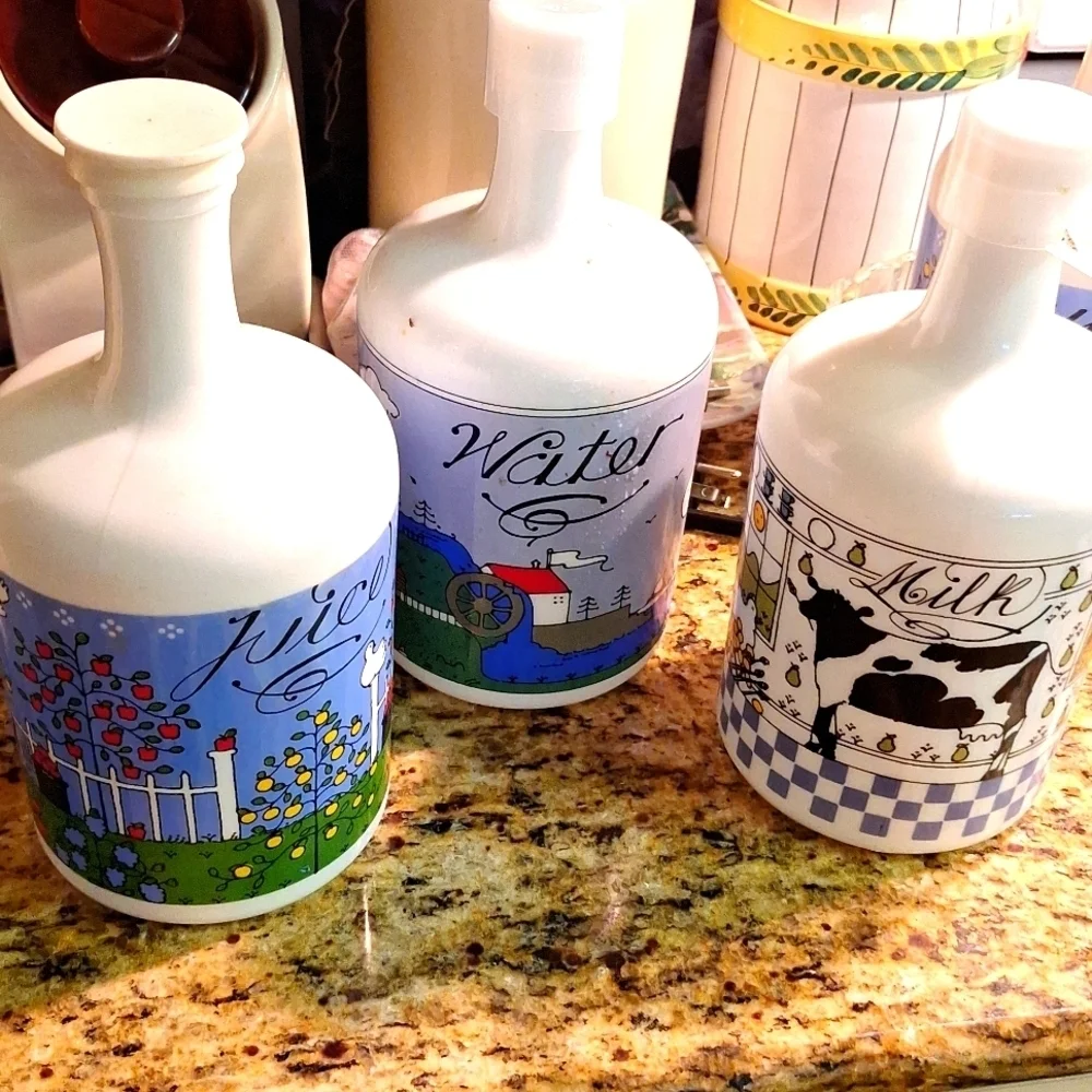 Milkglass Lillian Vernon Juice
